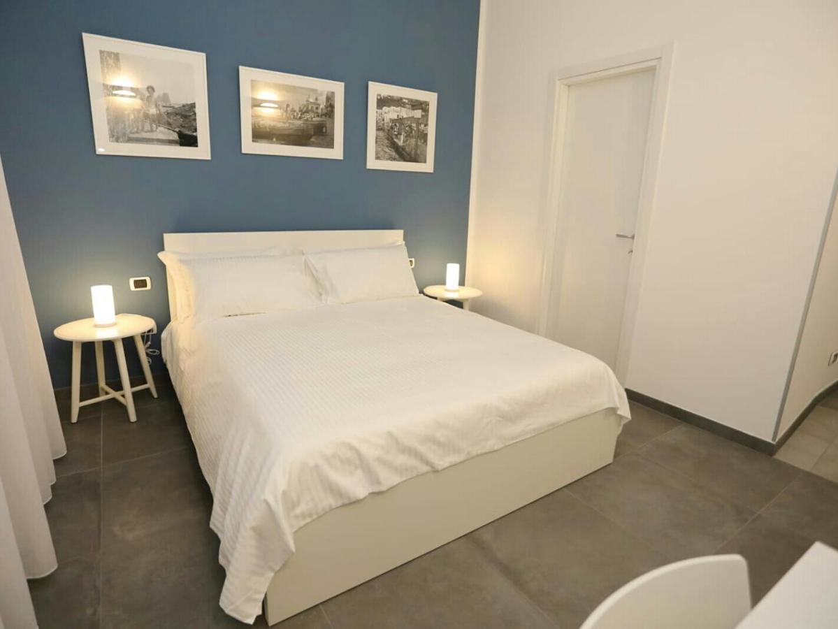 Delia Rooms & Gallery Napoli Exterior foto